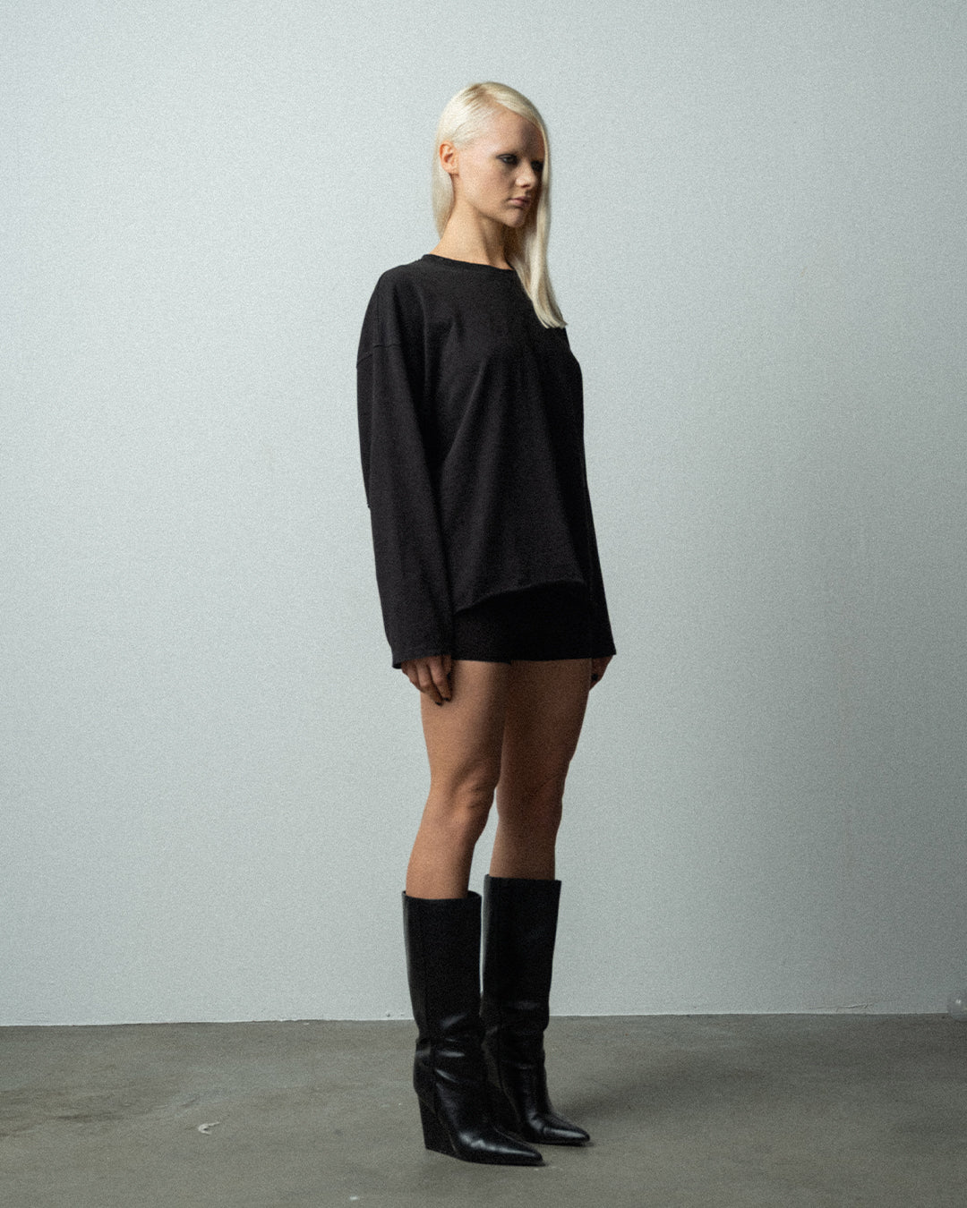 DISTRESSED WASHED SAMPLE LONGSLEEVE